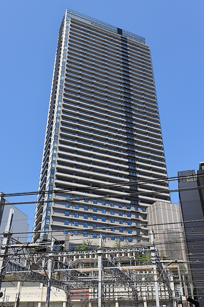 THE YOKOHAMA FRONT TOWER