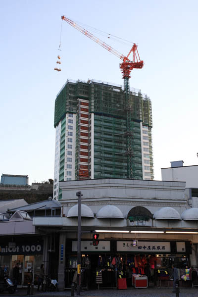 サンコリーヌタワー横須賀中央駅前