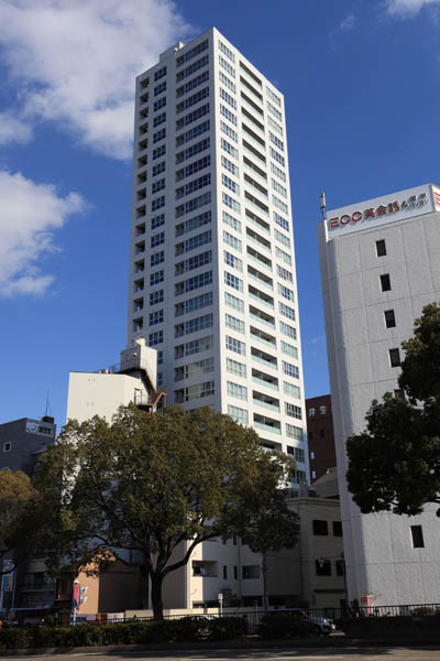 アルバックスタワー金山駅前