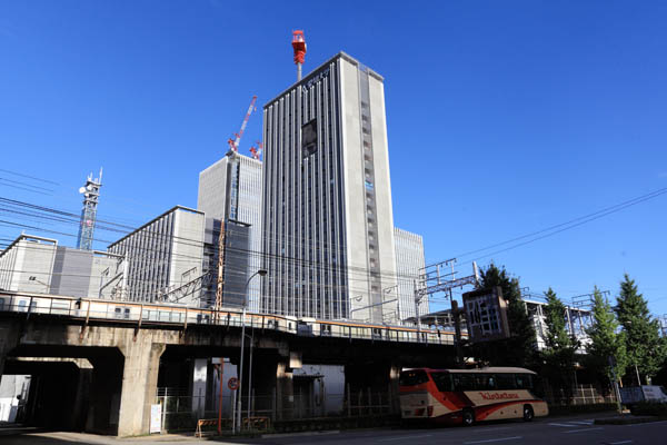 愛知大学 名古屋キャンパス 本館（研究棟）