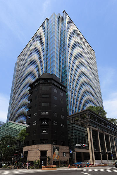 日本橋室町三井タワー