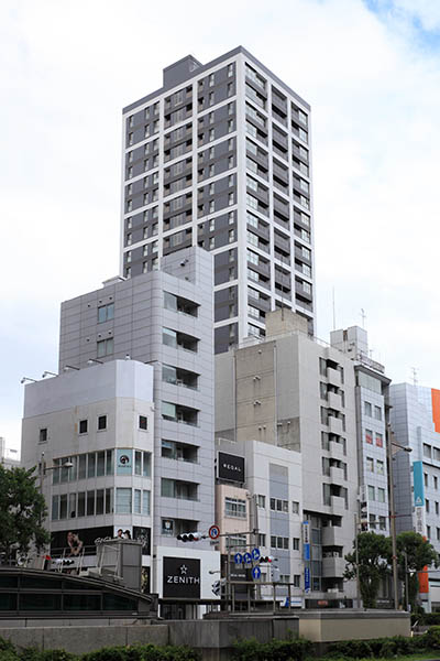 ローレルタワー心斎橋