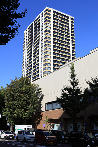 ラ・トゥール札幌伊藤ガーデン