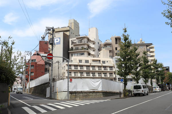 アパホテル〈山手大塚駅タワー〉