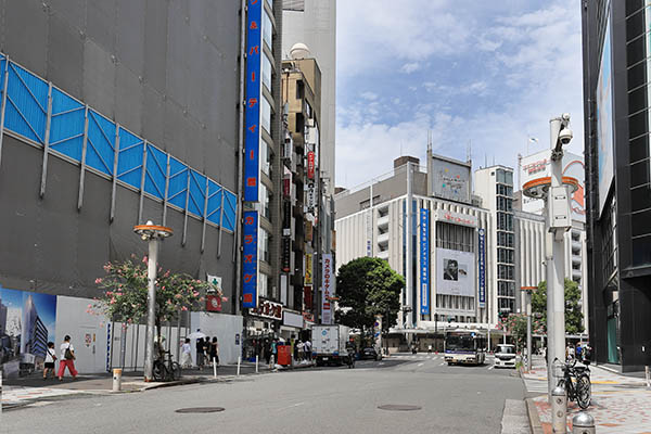 道玄坂通 dogenzaka-dori（ホテルインディゴ東京渋谷）