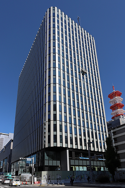 栄トリッドスクエア