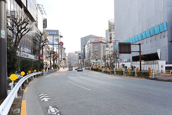 フロントプレイス神田神保町（三省堂書店神保町本店）